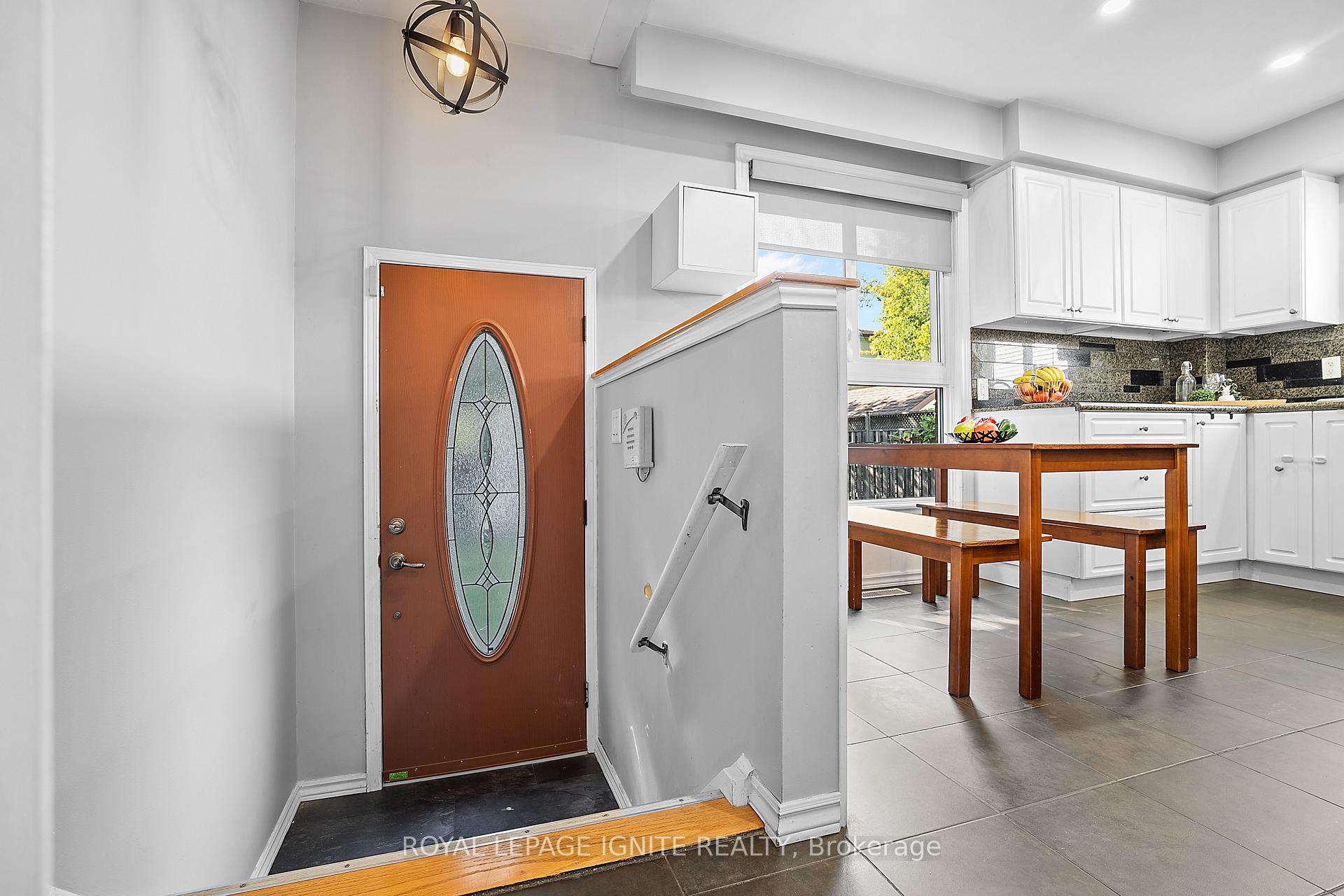 Photo 34 of 222 Barkley Crescent, Oshawa, Vanier — HOMEH