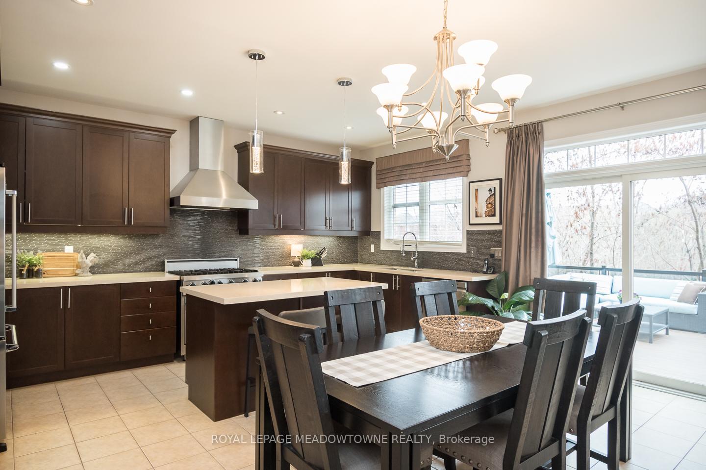 Photo 9 of 364 Holmes Crescent, Milton, Scott — HOMEH