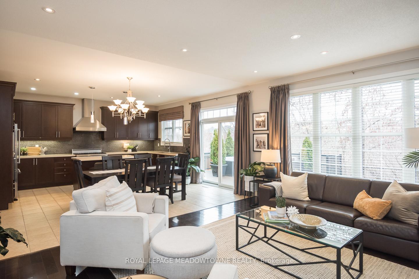 Photo 16 of 364 Holmes Crescent, Milton, Scott — HOMEH