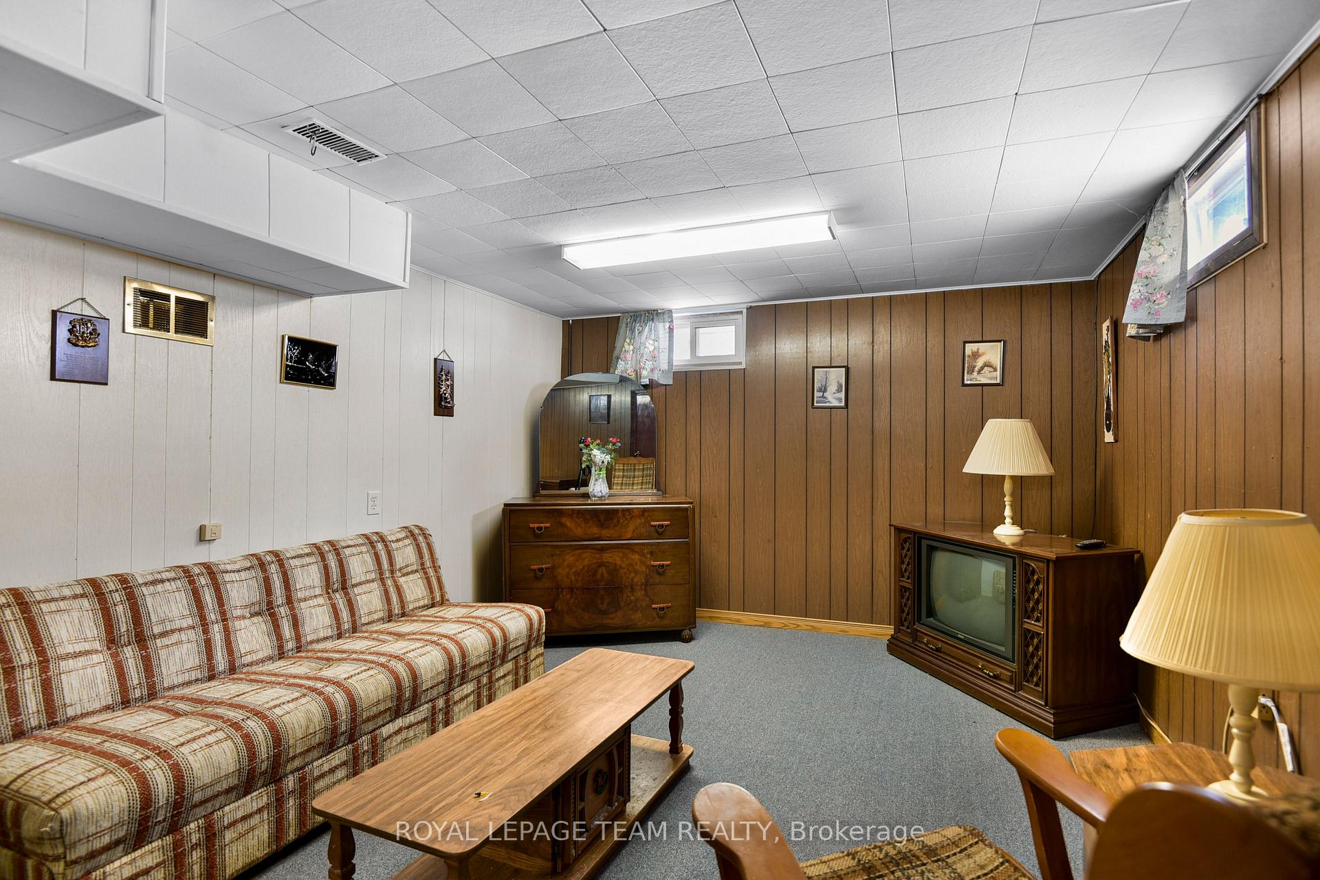Photo 15 of 588 Churchill Road E, Prescott — HOMEH