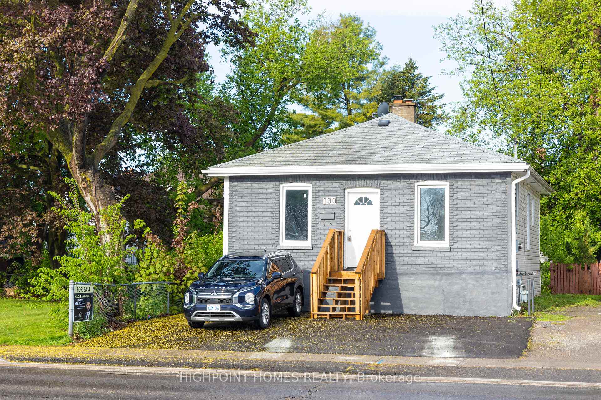 Photo 3 of 130 Park Road S, Oshawa, Vanier — HOMEH