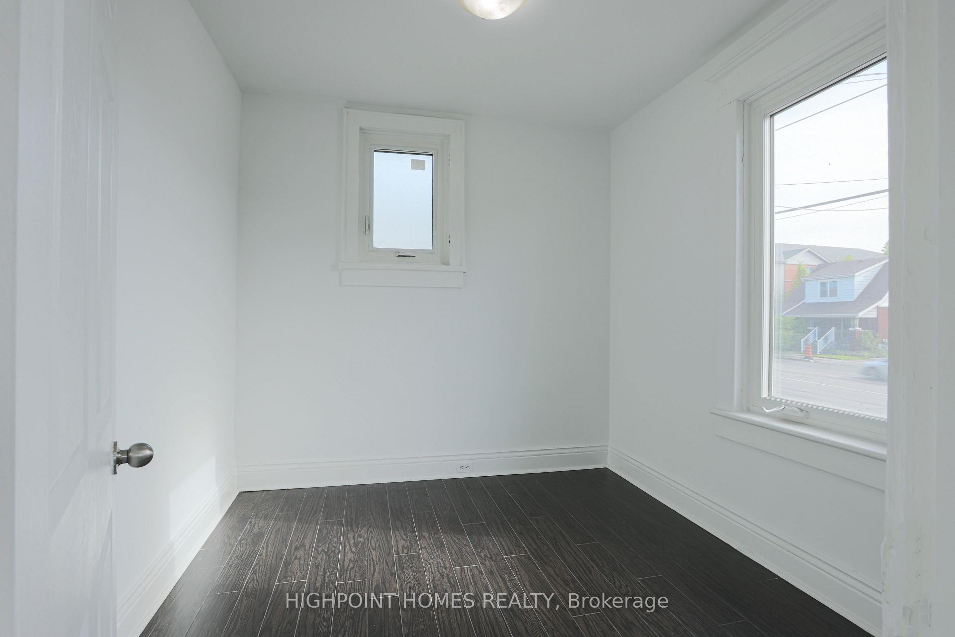 Photo 10 of 130 Park Road S, Oshawa, Vanier — HOMEH