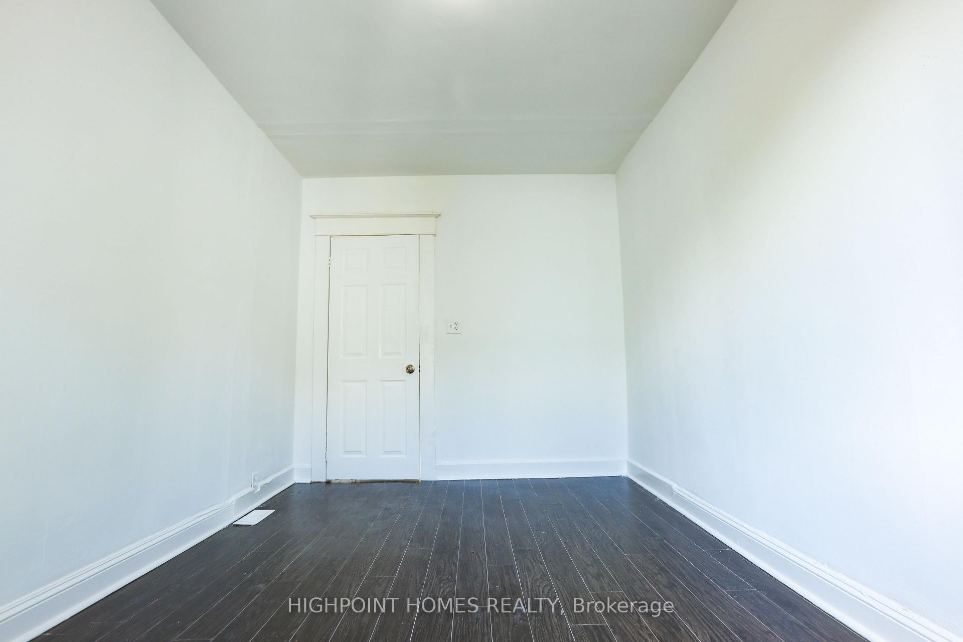 Photo 16 of 130 Park Road S, Oshawa, Vanier — HOMEH