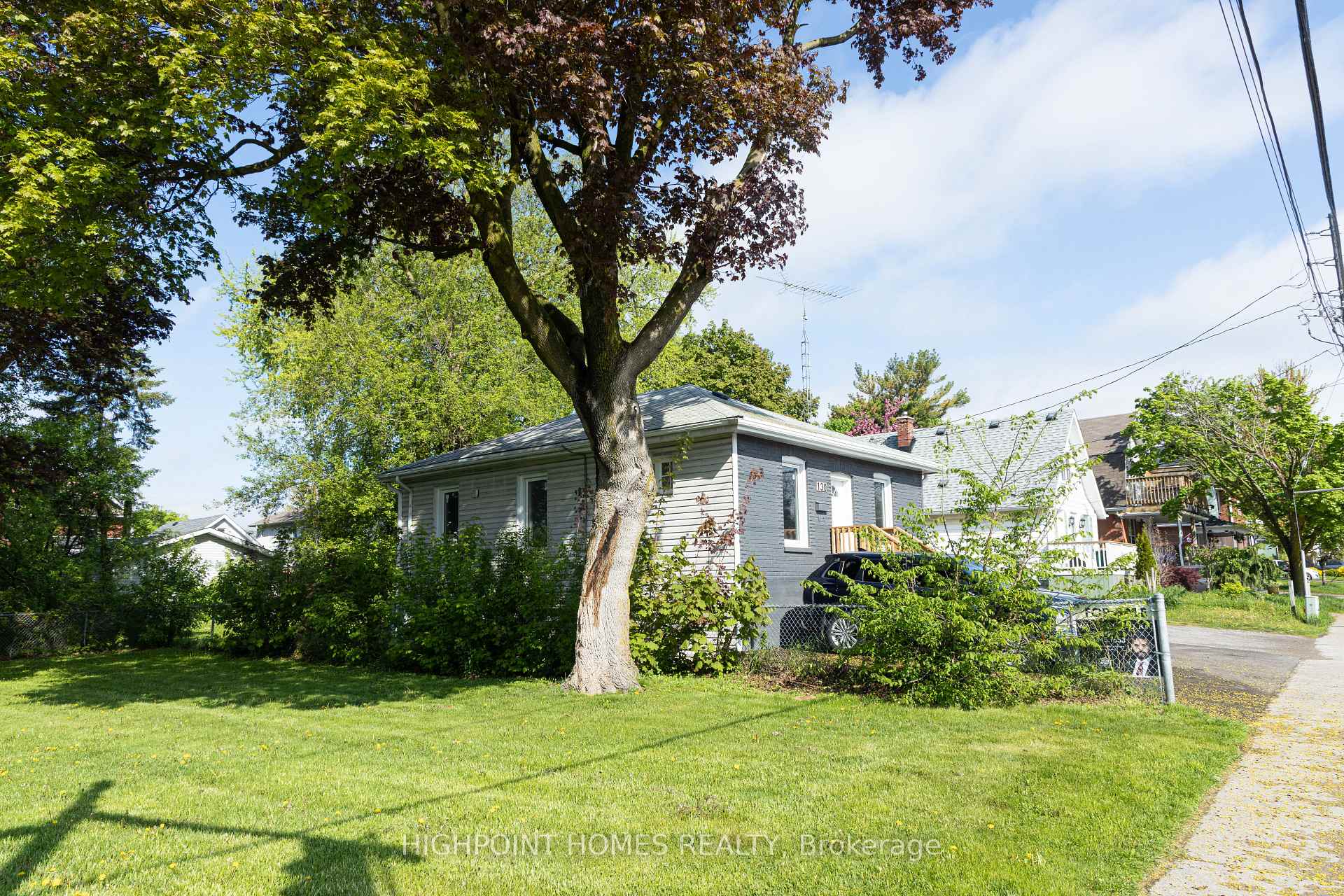 Photo 22 of 130 Park Road S, Oshawa, Vanier — HOMEH