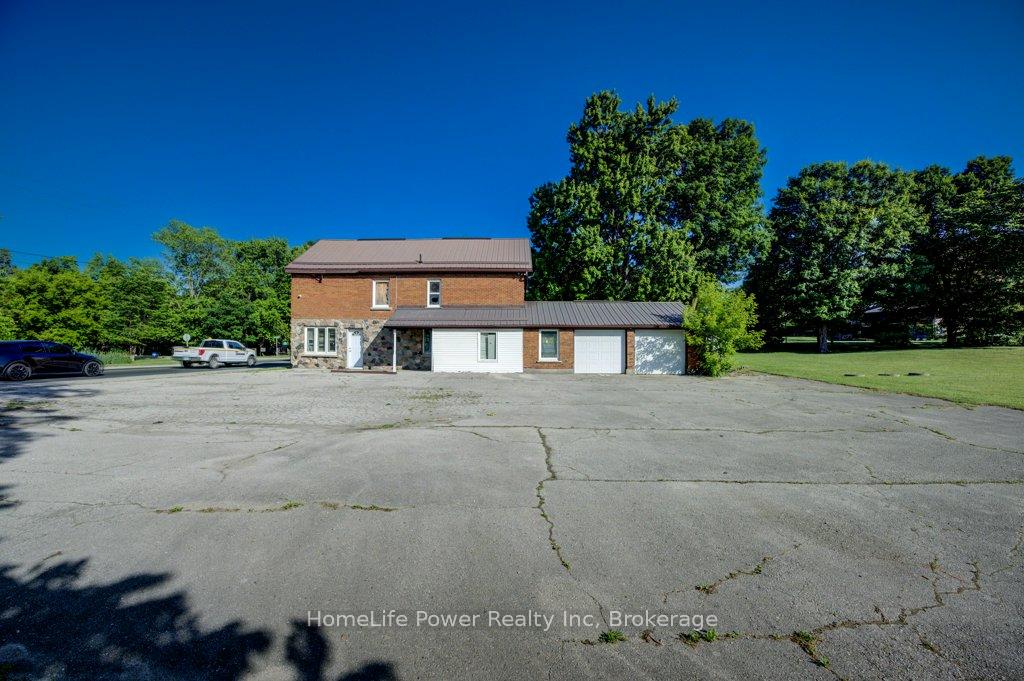 Photo 20 of 59 Queen Street, Puslinch, Morriston — HOMEH