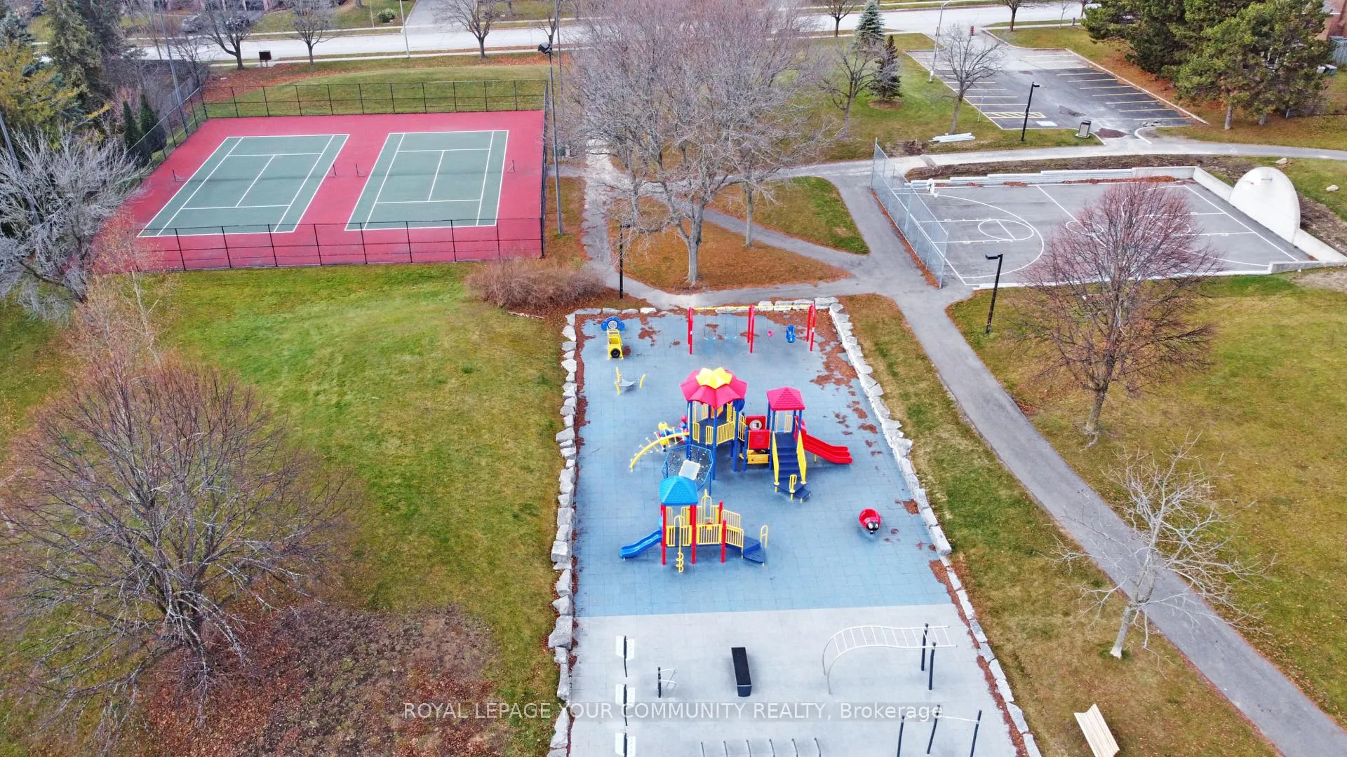 Photo 82 of 188 Kemano Road, Aurora, Aurora Heights — HOMEH