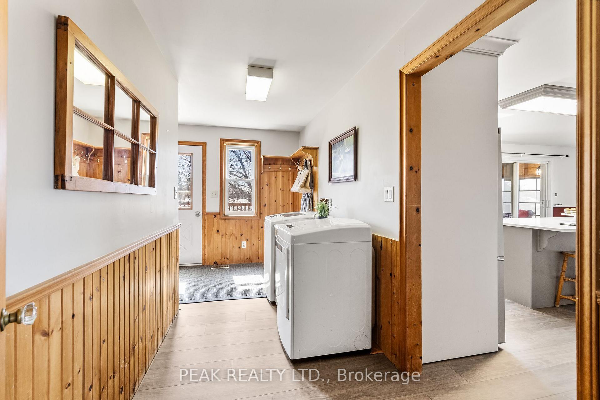 Photo 24 of 1958 County Rd 7, Prince Edward County, North Marysburg Ward — HOMEH
