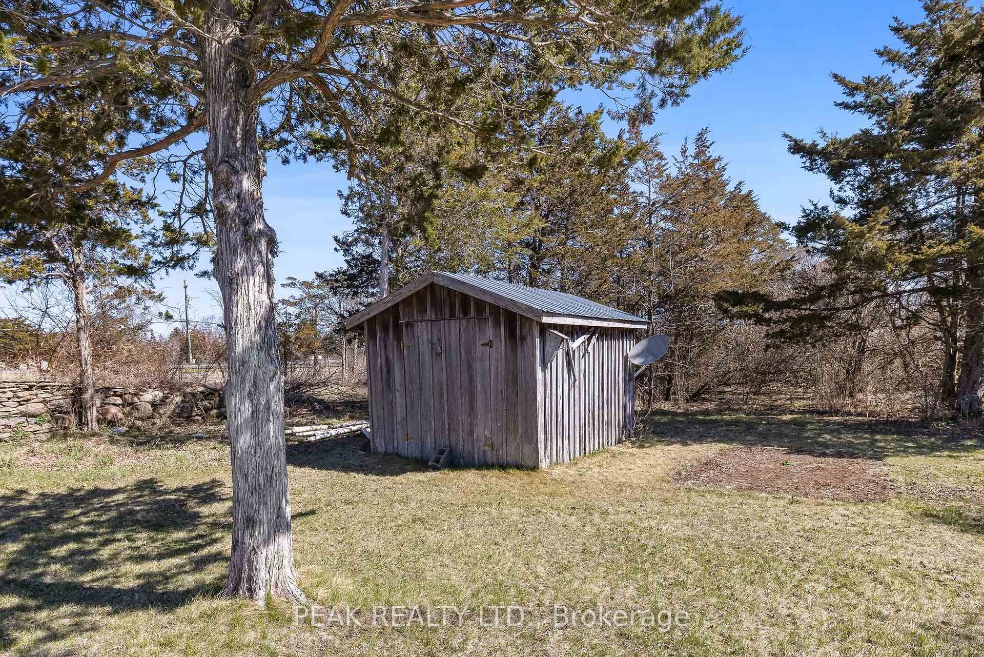 Photo 41 of 1958 County Rd 7, Prince Edward County, North Marysburg Ward — HOMEH