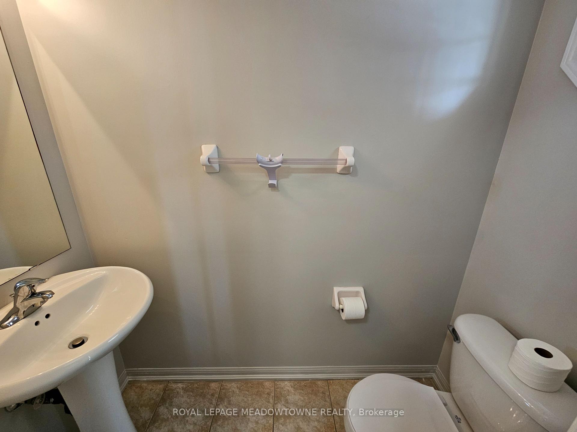 Photo 7 of Unit 9, 620 Ferguson Drive, Milton, Beaty — HOMEH