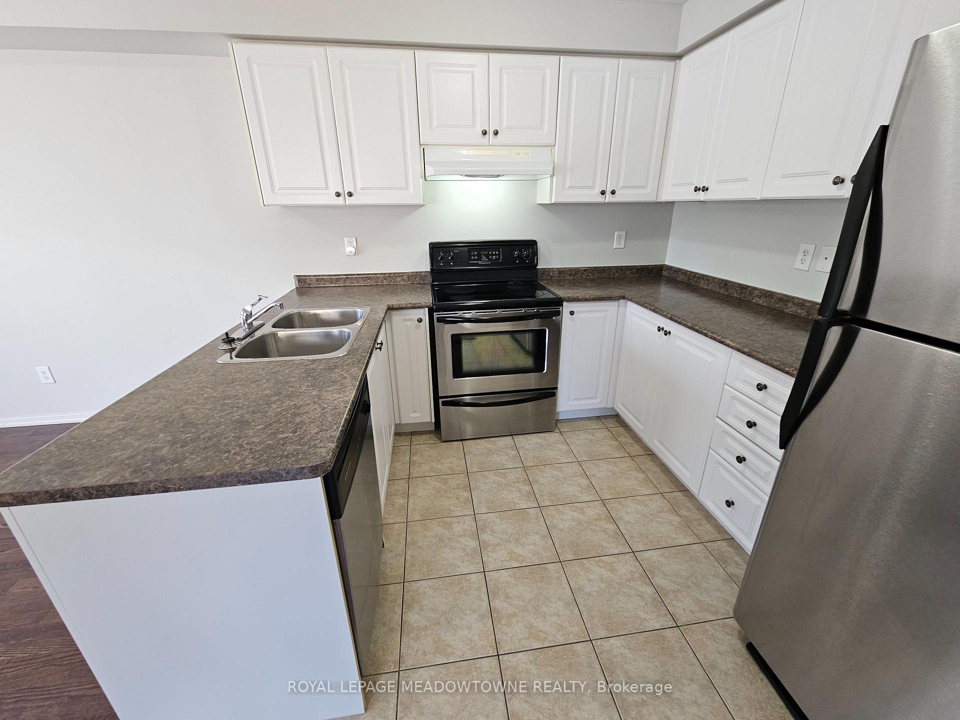 Photo 13 of Unit 9, 620 Ferguson Drive, Milton, Beaty — HOMEH