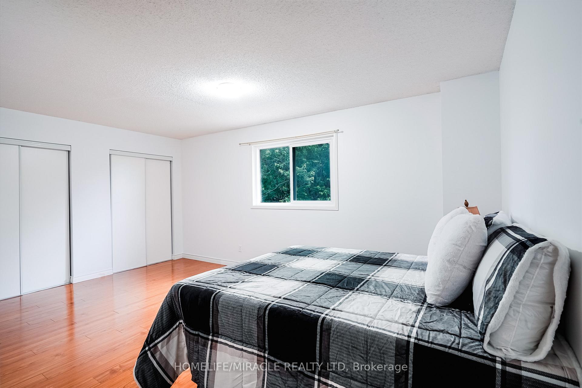 Photo 23 of 1945 Pine Grove Avenue, Pickering, Highbush — HOMEH