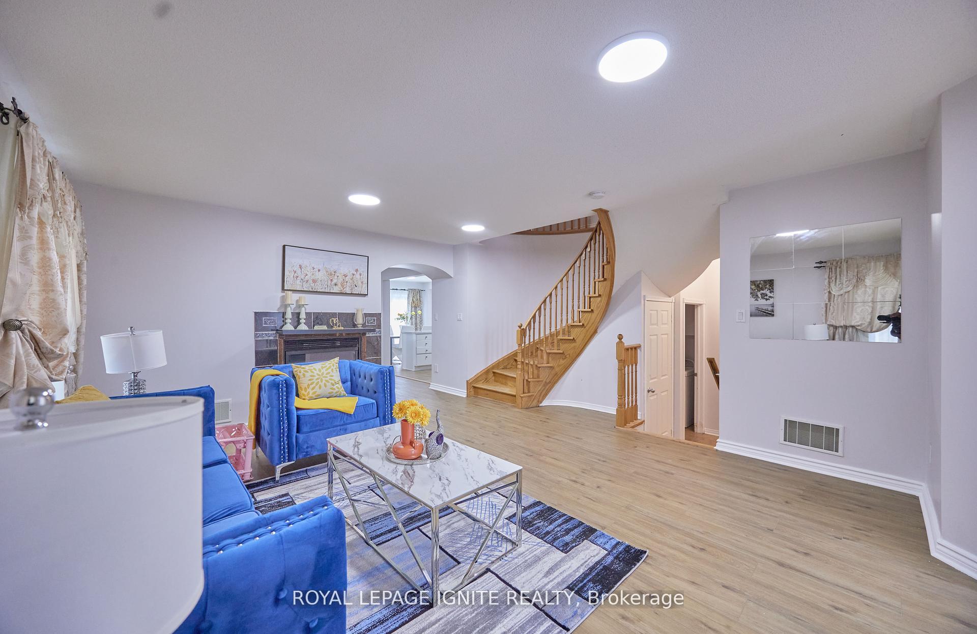 Photo 10 of 1162 Meath Drive, Oshawa, Pinecrest — HOMEH