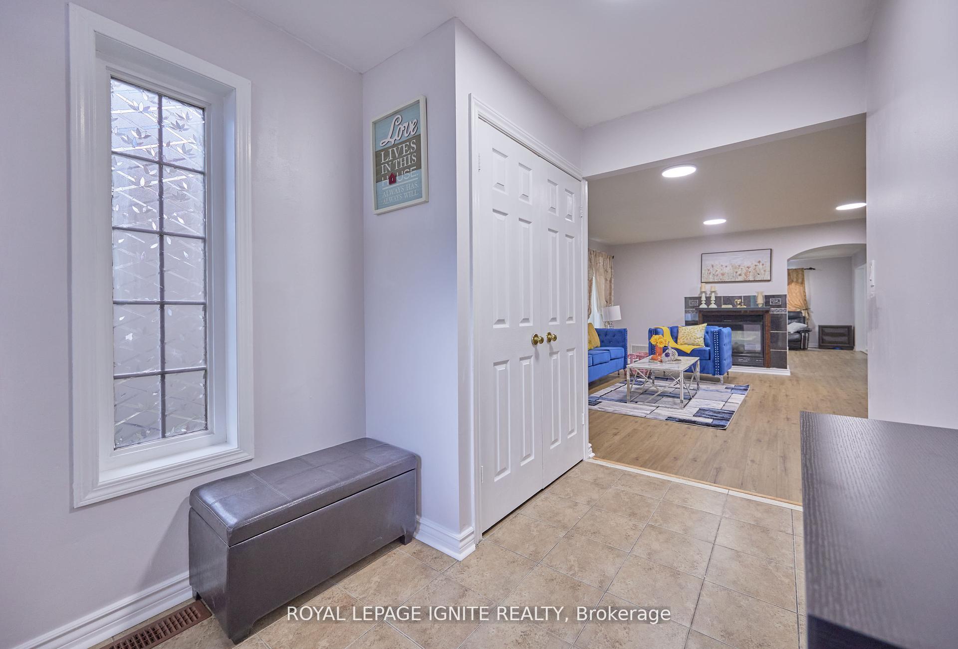 Photo 11 of 1162 Meath Drive, Oshawa, Pinecrest — HOMEH