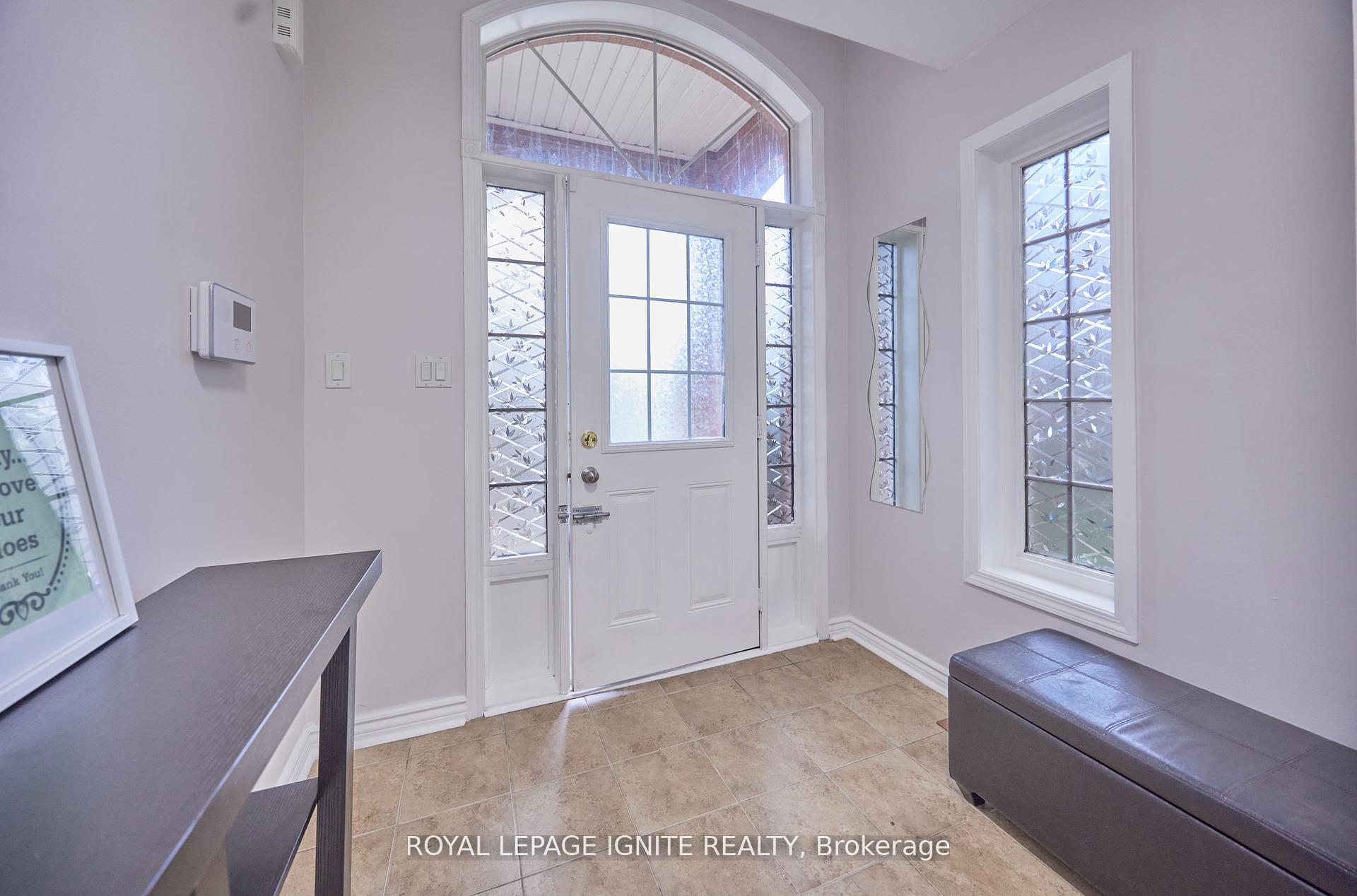Photo 12 of 1162 Meath Drive, Oshawa, Pinecrest — HOMEH