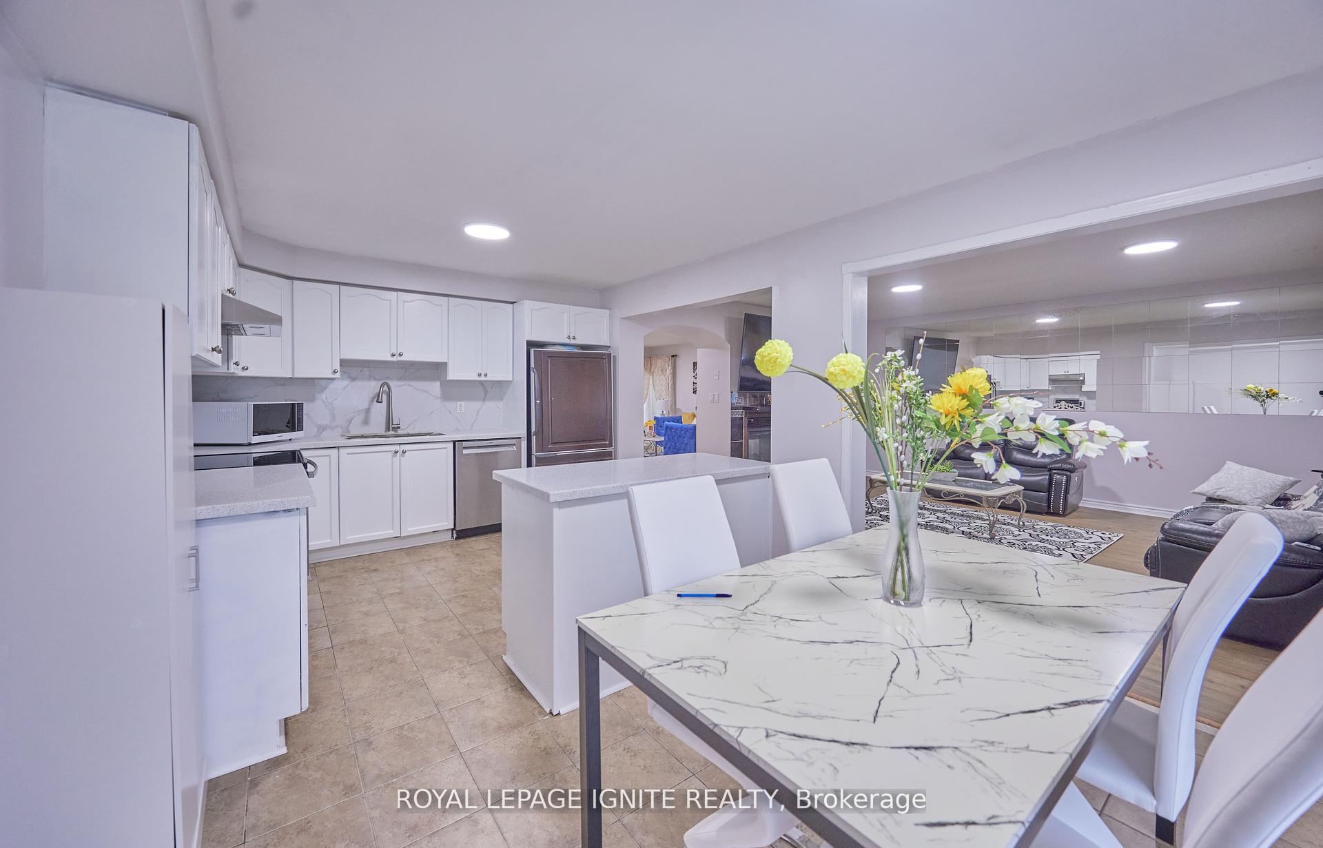 Photo 22 of 1162 Meath Drive, Oshawa, Pinecrest — HOMEH