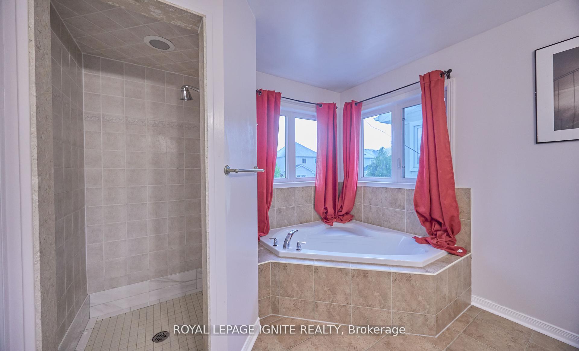 Photo 28 of 1162 Meath Drive, Oshawa, Pinecrest — HOMEH