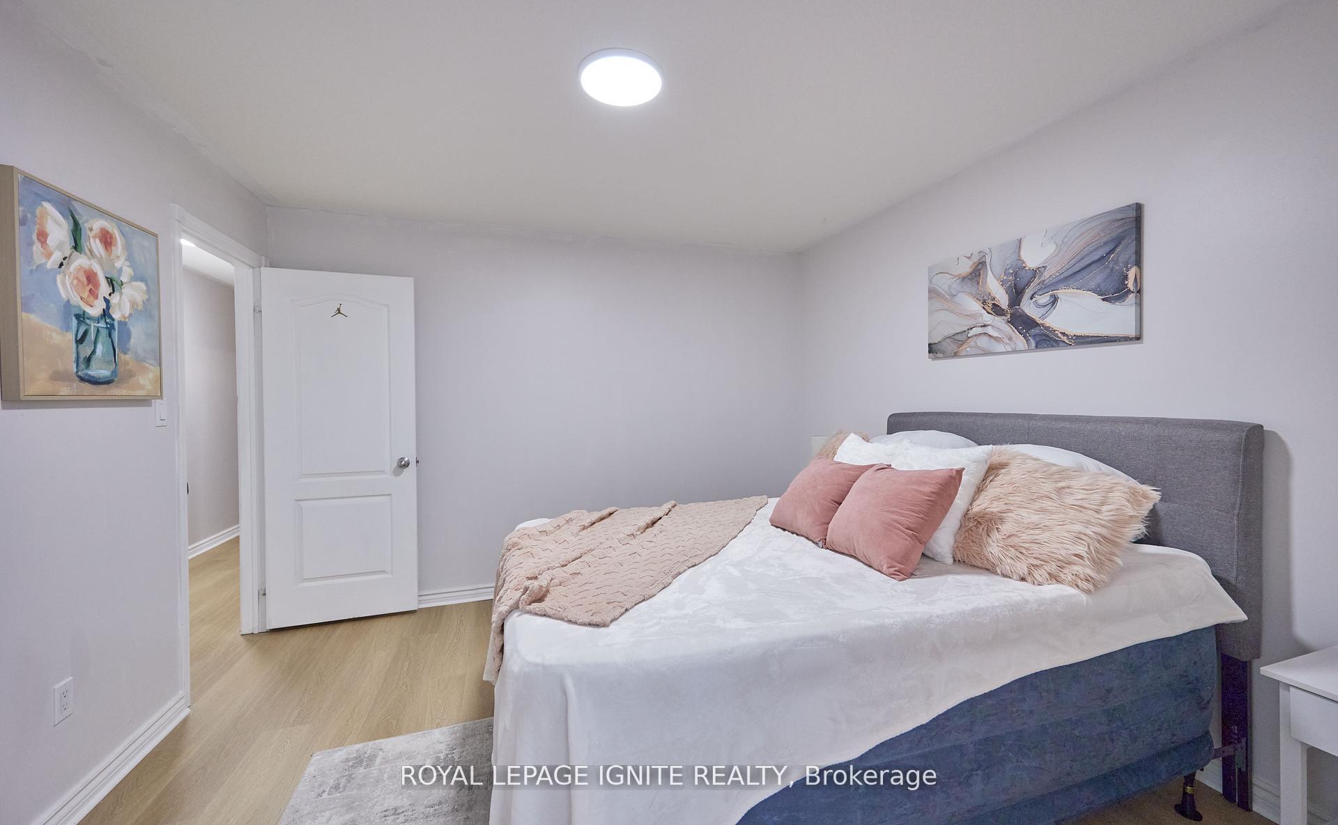 Photo 43 of 1162 Meath Drive, Oshawa, Pinecrest — HOMEH