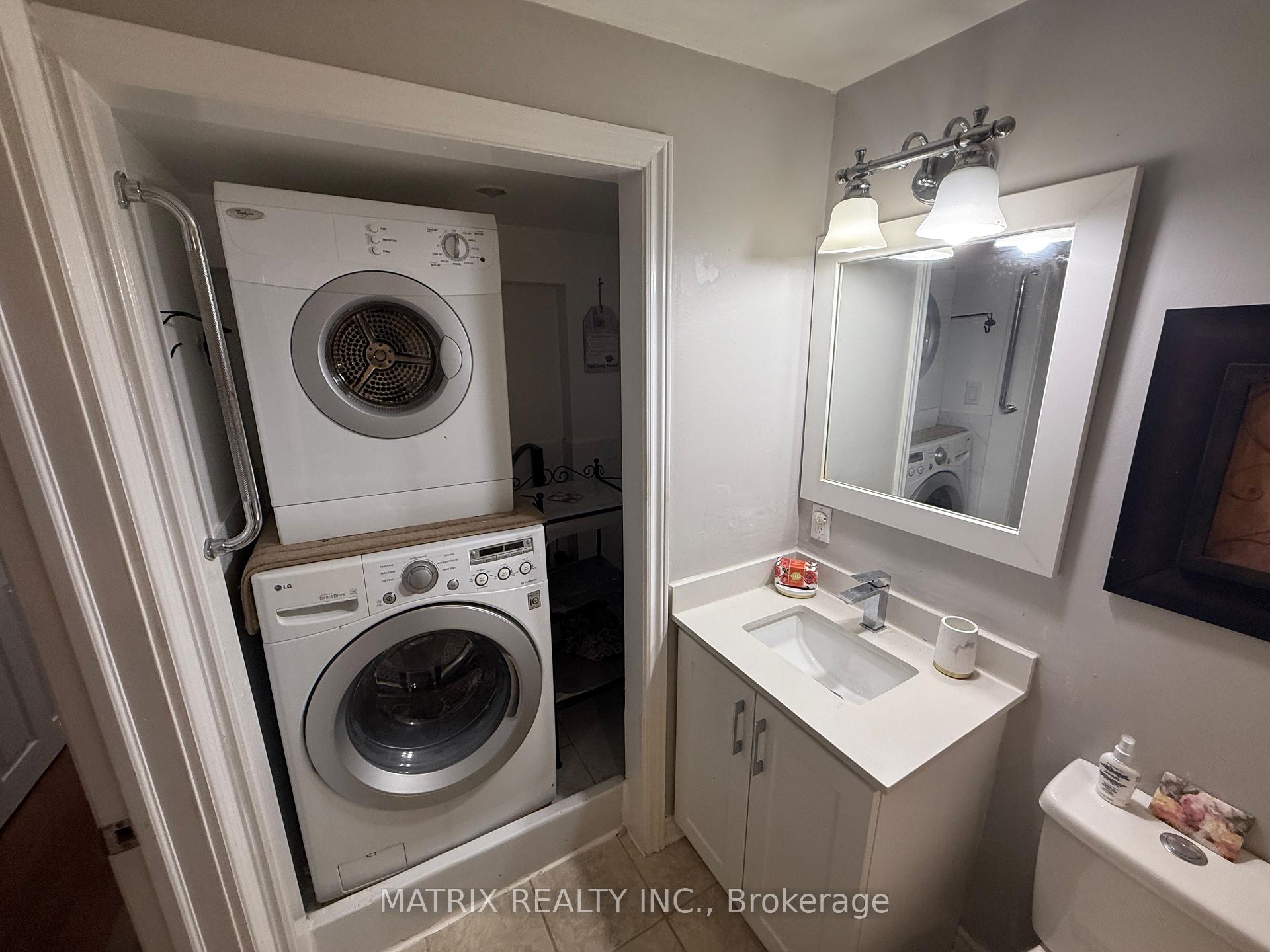 Photo 14 of 1604 Rayleen Crescent, Pickering, Brock Ridge — HOMEH
