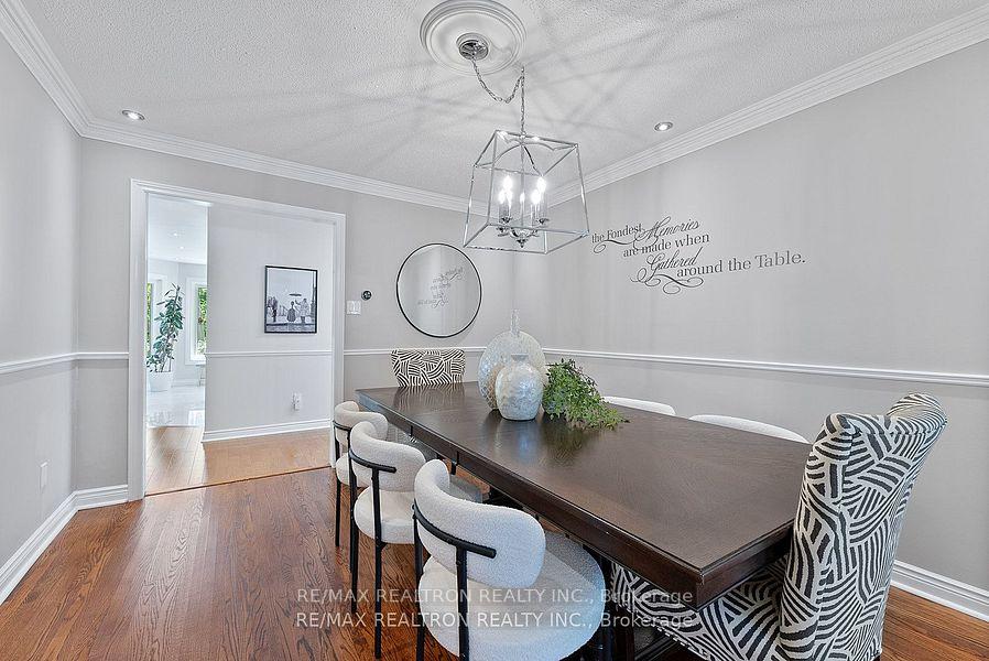 Photo 9 of 897 Baylawn Drive, Pickering, Liverpool — HOMEH