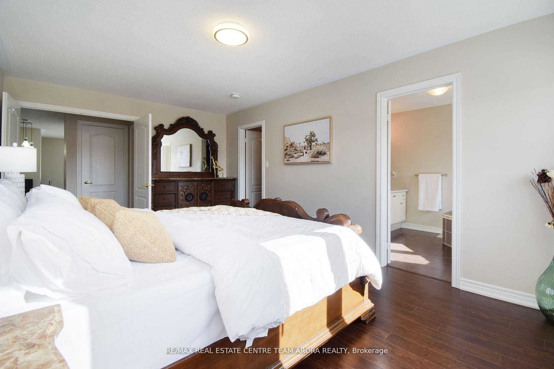 Photo 20 of 749 Wettlaufer Terrace, Milton, Scott — HOMEH