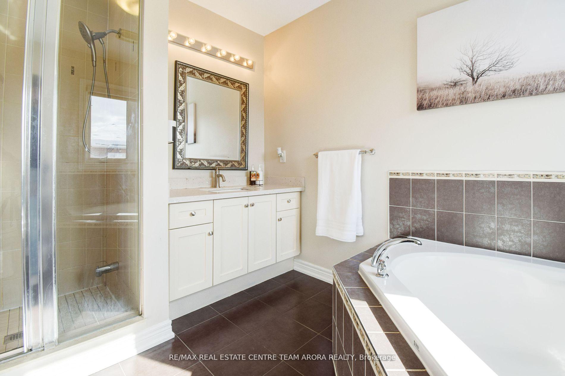Photo 21 of 749 Wettlaufer Terrace, Milton, Scott — HOMEH