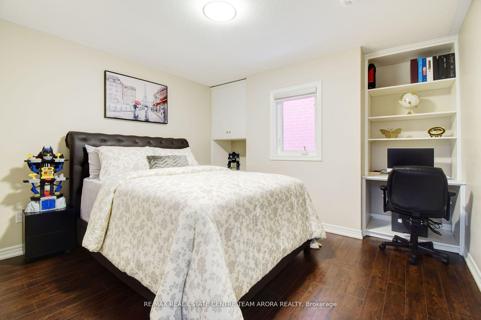 Photo 24 of 749 Wettlaufer Terrace, Milton, Scott — HOMEH