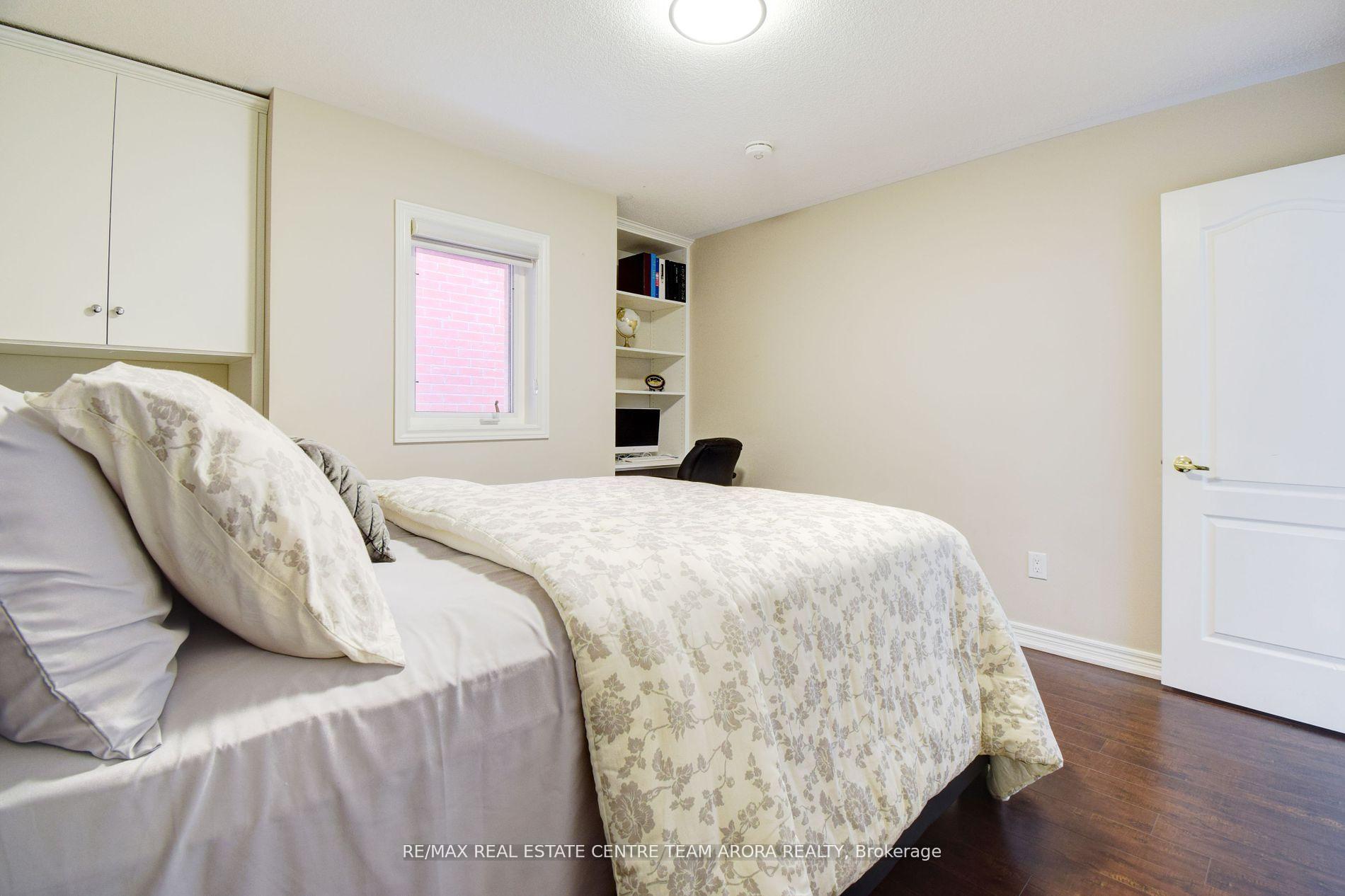 Photo 25 of 749 Wettlaufer Terrace, Milton, Scott — HOMEH