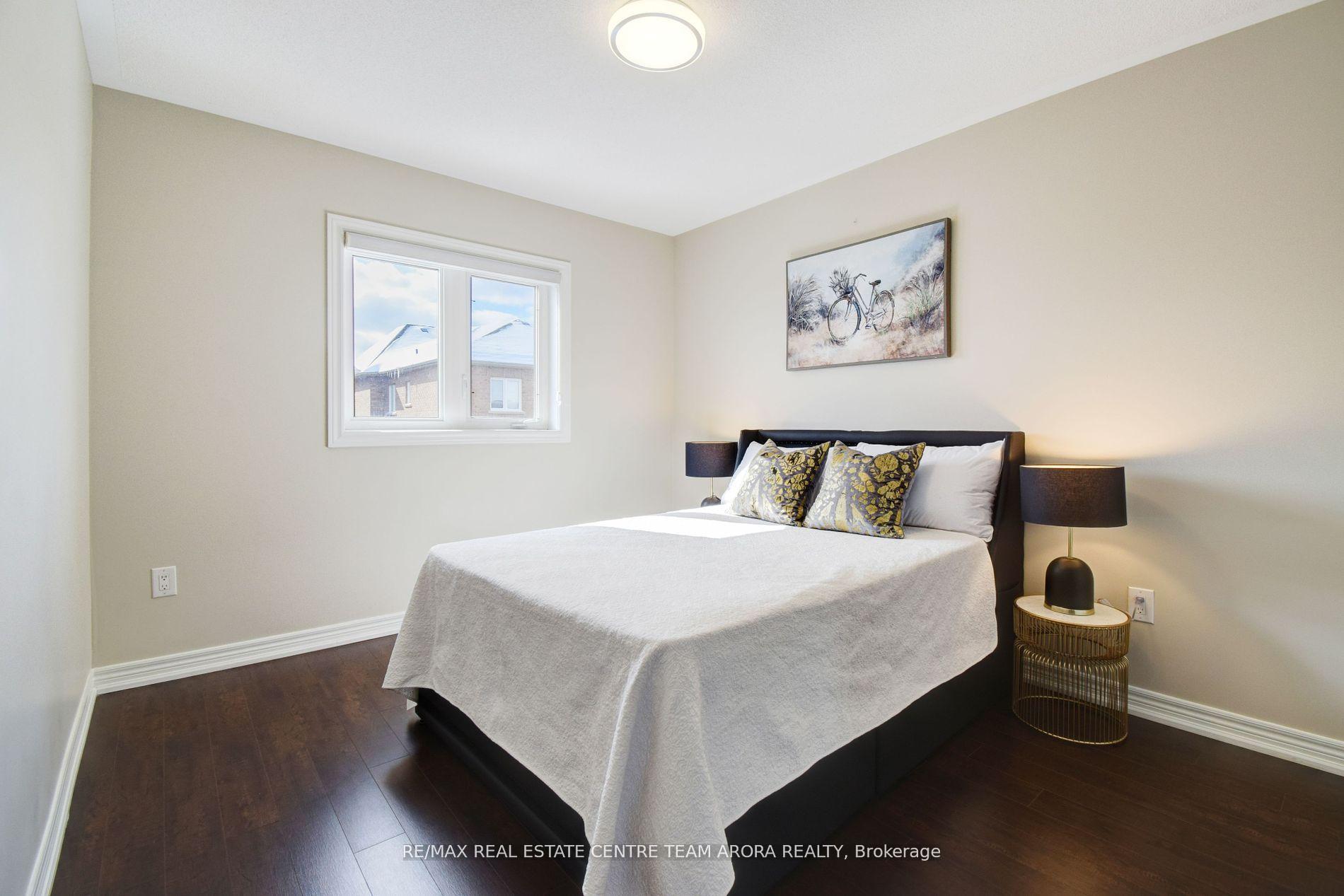 Photo 27 of 749 Wettlaufer Terrace, Milton, Scott — HOMEH