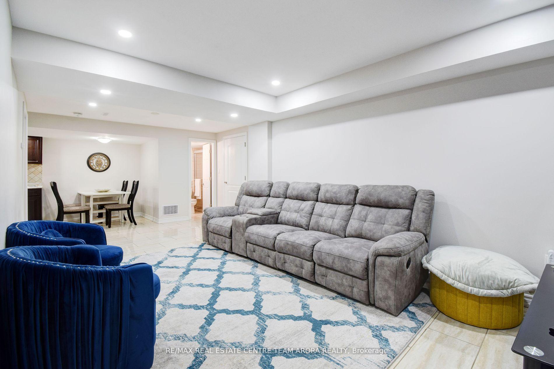 Photo 34 of 749 Wettlaufer Terrace, Milton, Scott — HOMEH