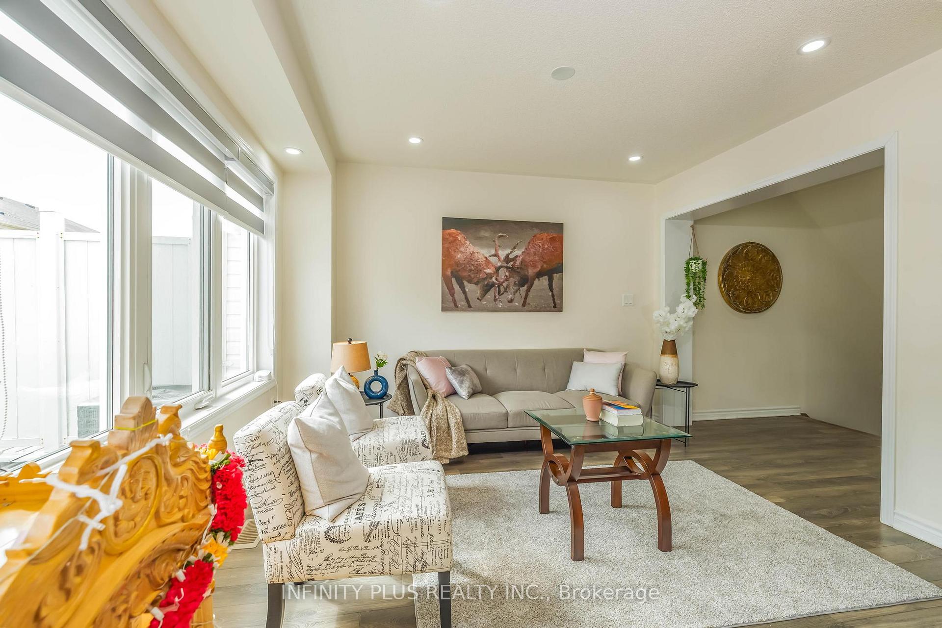 Photo 1 of 2791 Sapphire Drive, Pickering, Rural Pickering — HOMEH