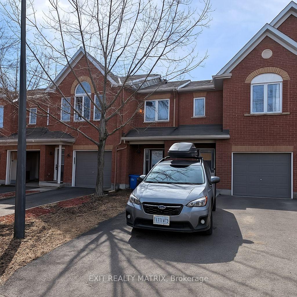 Front of 734 Crowberry Street