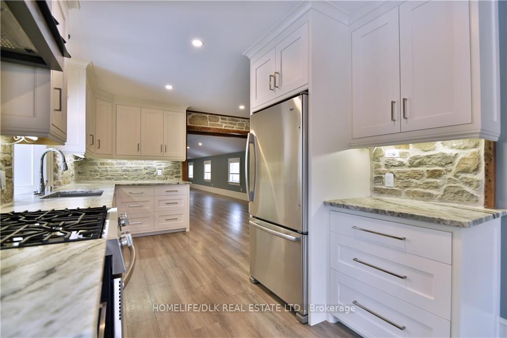 Photo 17 of 439 Edward Street, Prescott — HOMEH