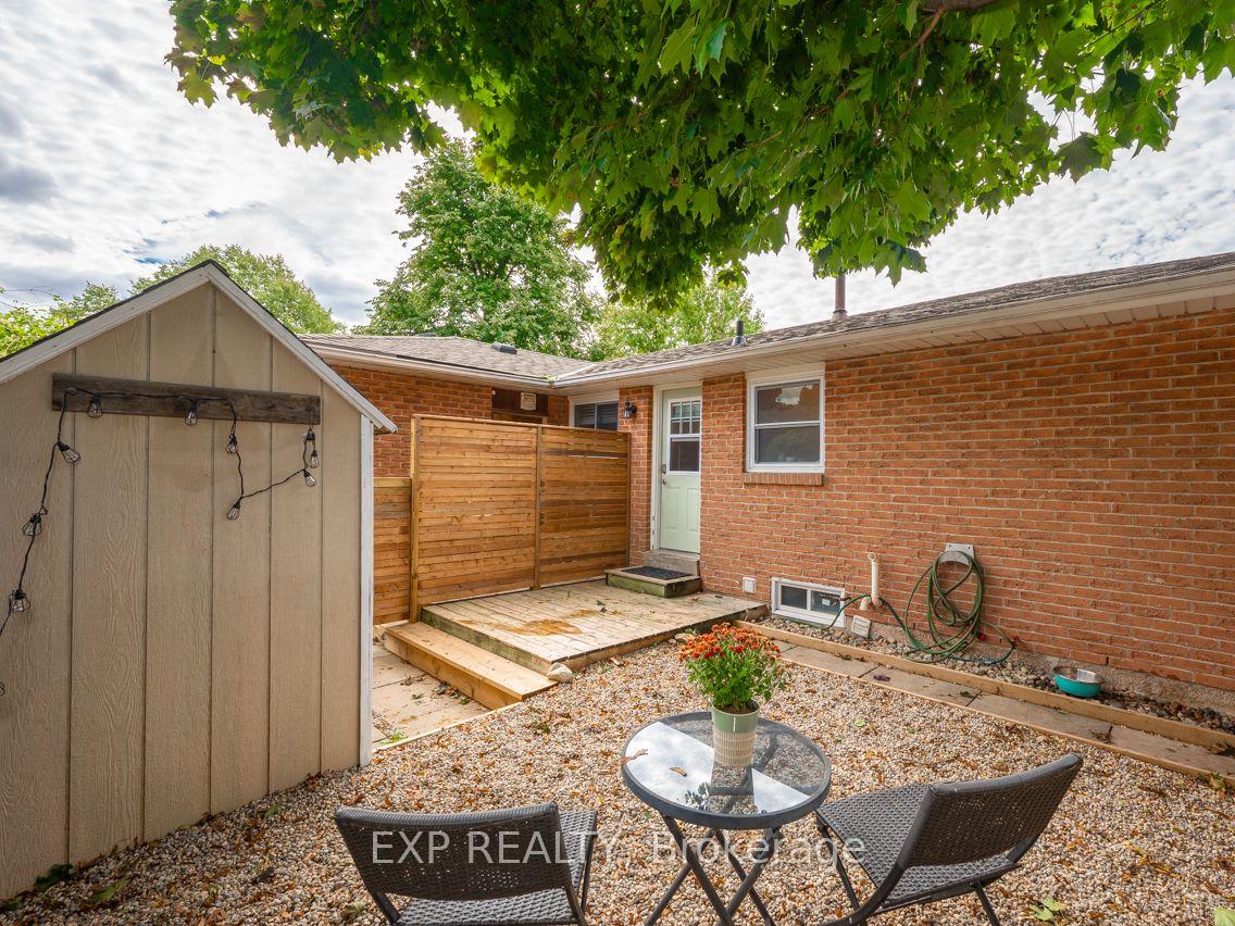 Photo 17 of Unit [Bsmt], 785 Frobisher Boulevard, Milton, Dorset Park — HOMEH