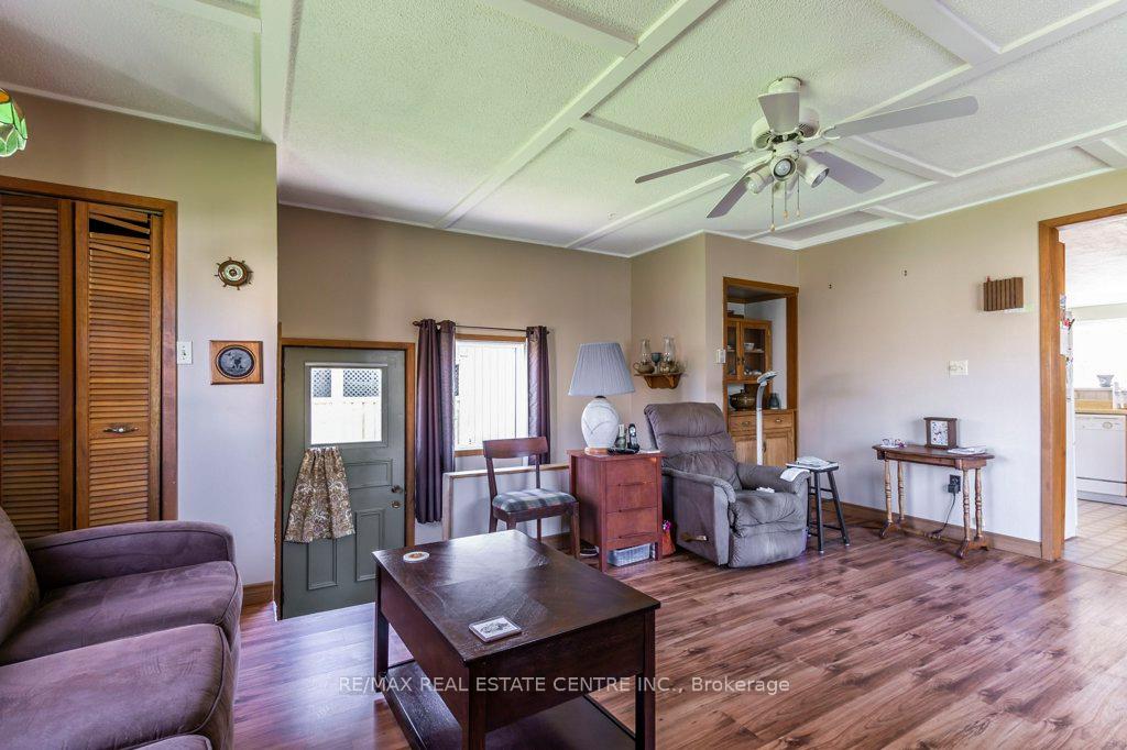 Photo 20 of 271 Elmwood Crescent, Milton, Old Milton — HOMEH