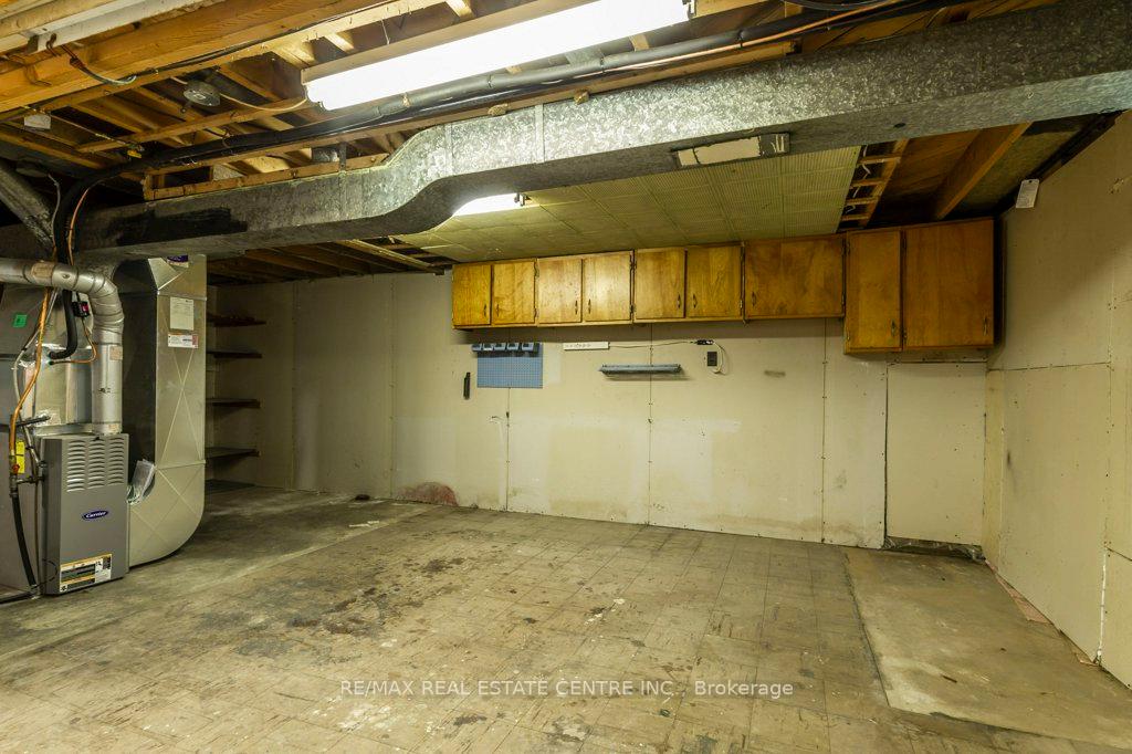 Photo 28 of 271 Elmwood Crescent, Milton, Old Milton — HOMEH