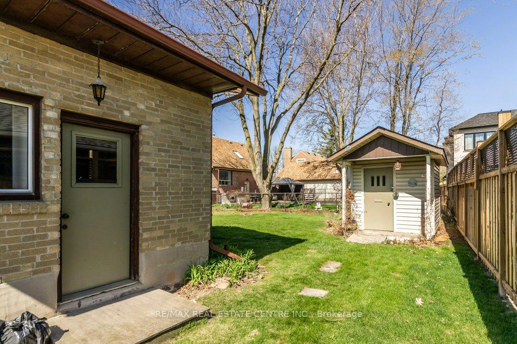 Photo 29 of 271 Elmwood Crescent, Milton, Old Milton — HOMEH