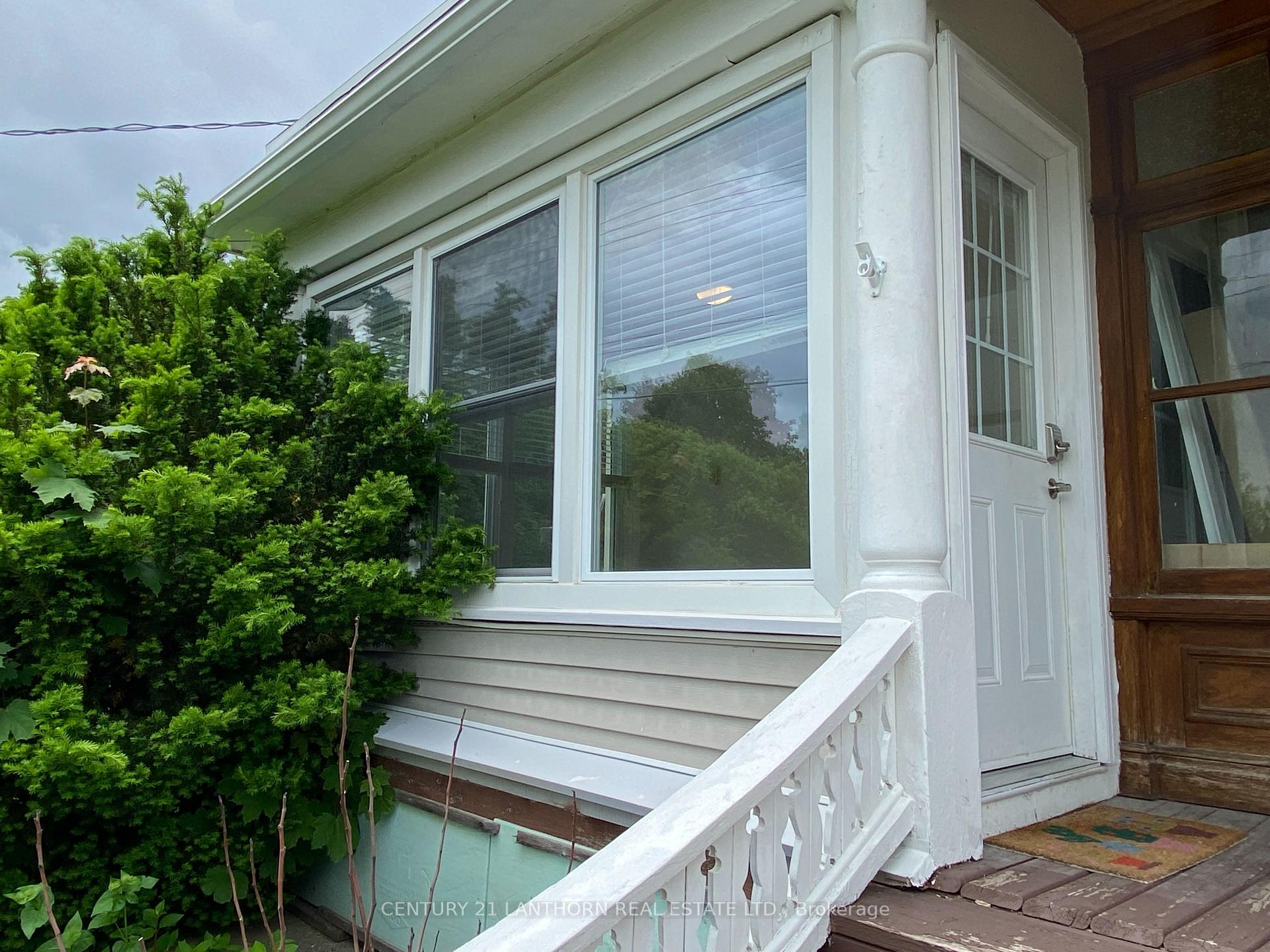 Photo 2 of Unit A, 37 Picton Main Street, Prince Edward County, Picton Ward — HOMEH