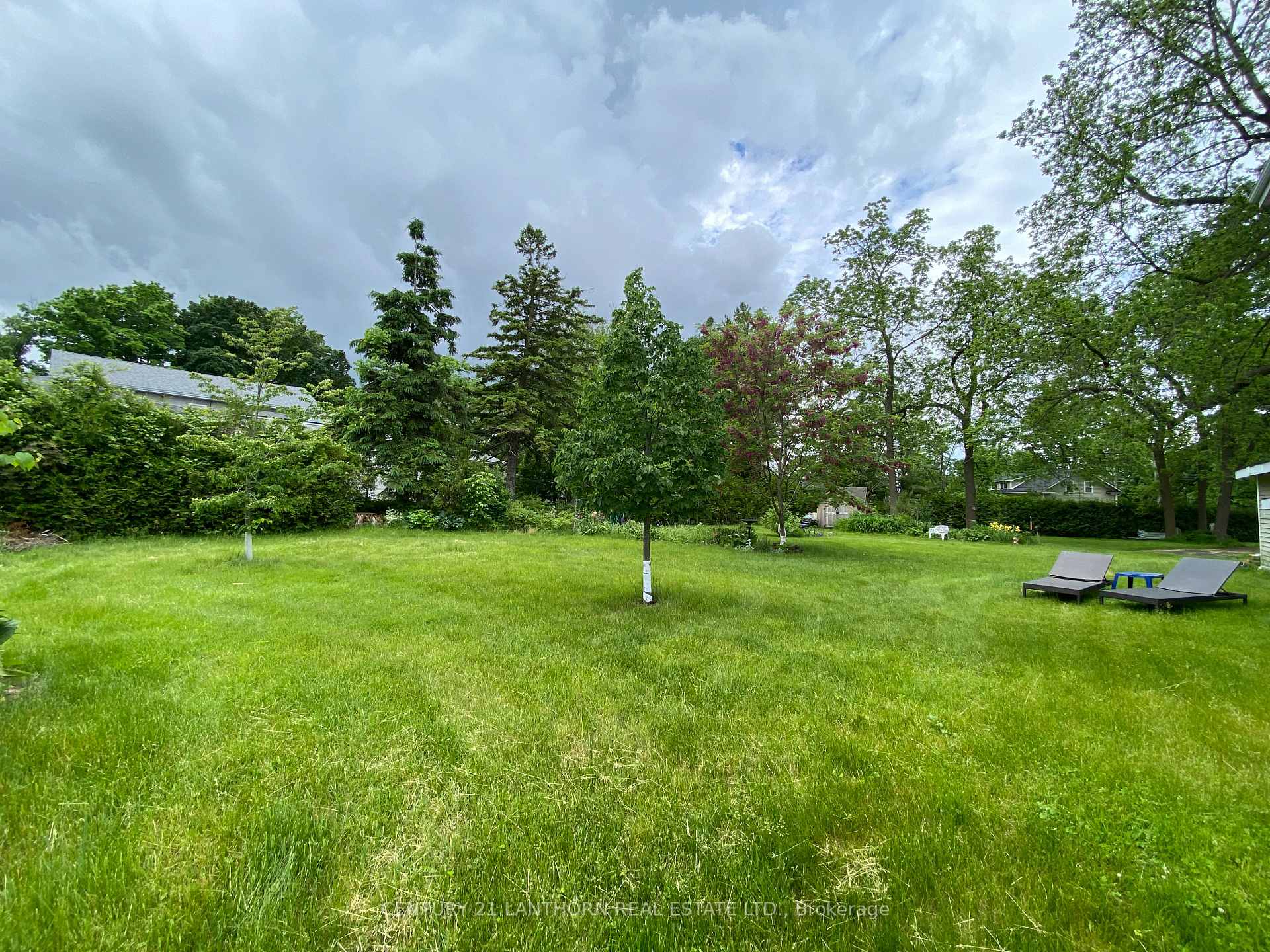 Photo 17 of Unit A, 37 Picton Main Street, Prince Edward County, Picton Ward — HOMEH