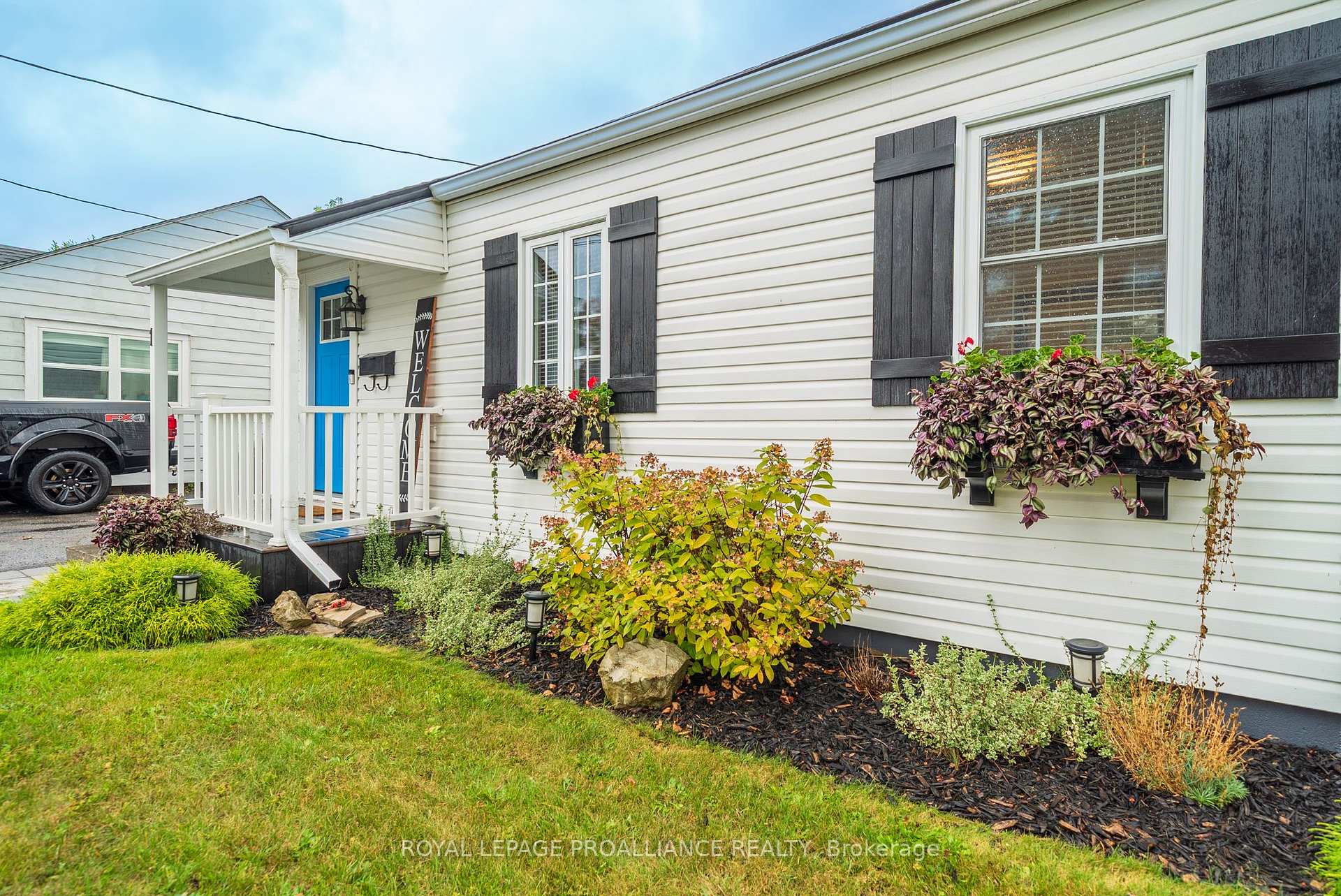 Photo 6 of 1 Kerr Crescent, Quinte West, Trenton Ward — HOMEH