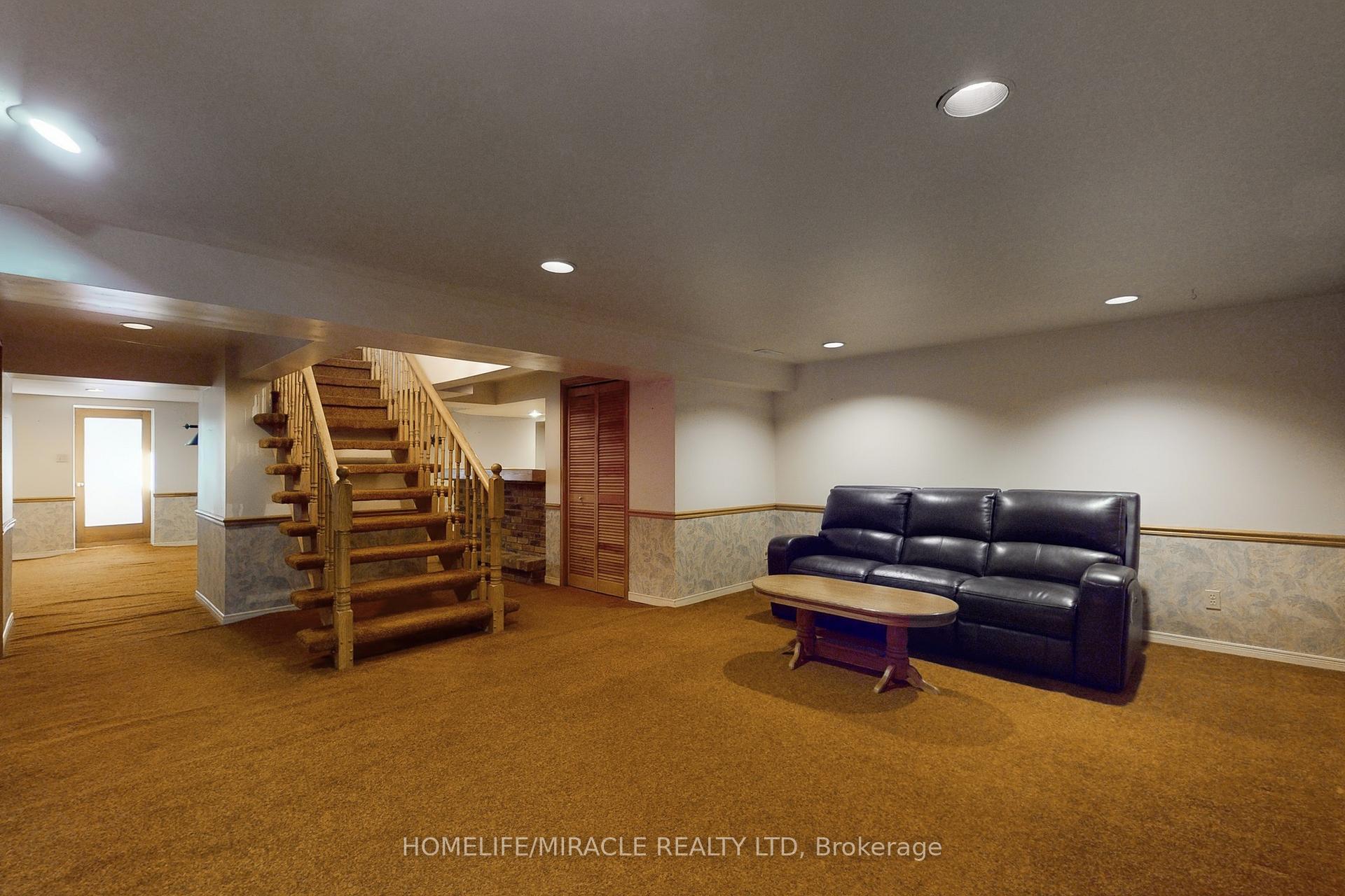 Photo 22 of 8166 Appleby Line, Milton, Rural Milton West — HOMEH
