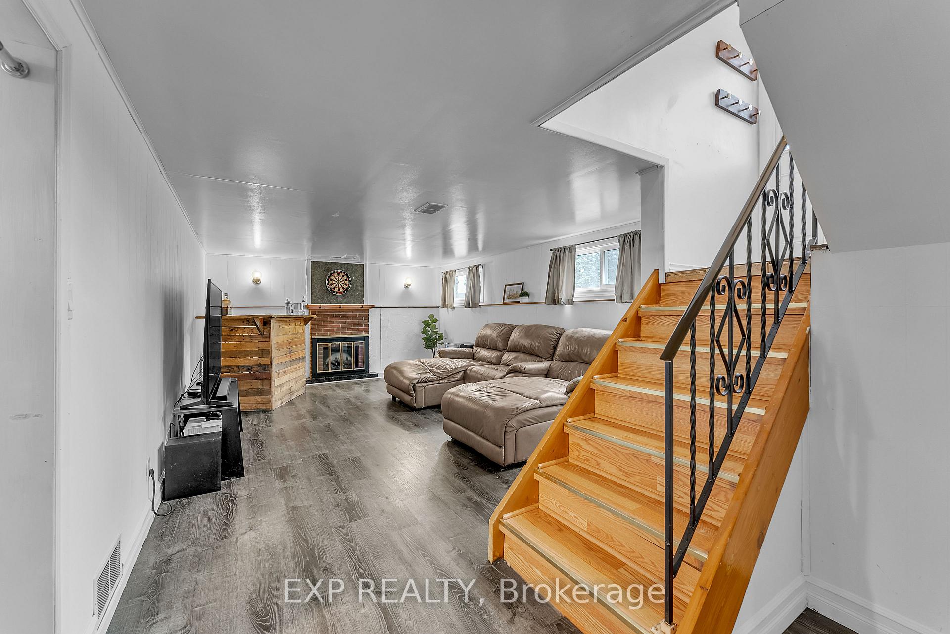 Photo 27 of 249 Catalina Drive, Quinte West, Sidney Ward — HOMEH