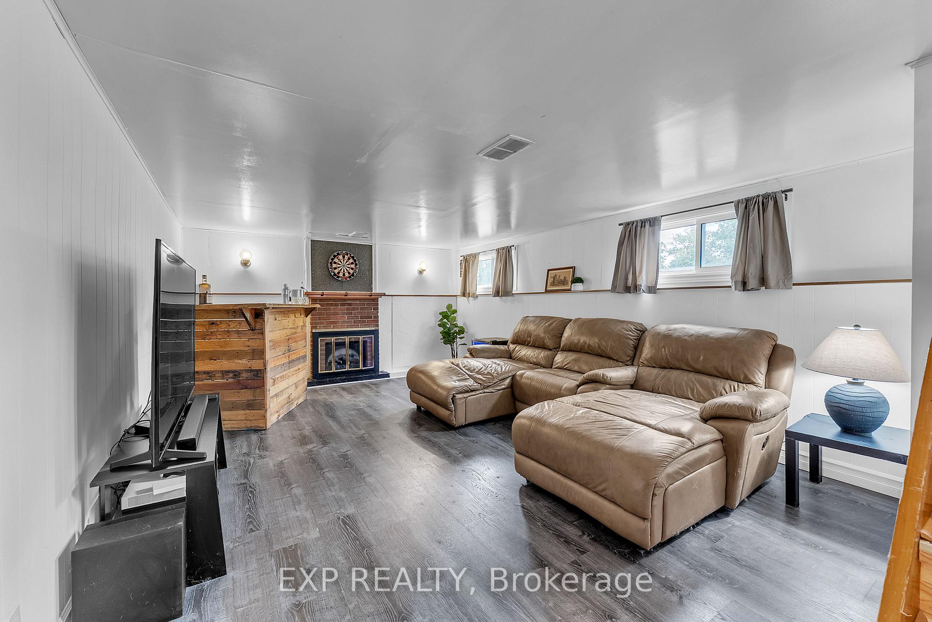 Photo 28 of 249 Catalina Drive, Quinte West, Sidney Ward — HOMEH
