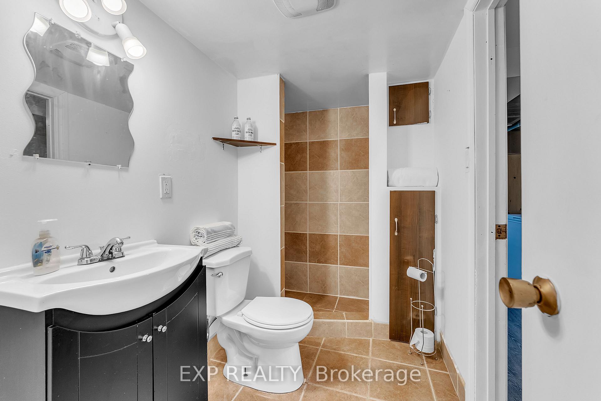Photo 33 of 249 Catalina Drive, Quinte West, Sidney Ward — HOMEH
