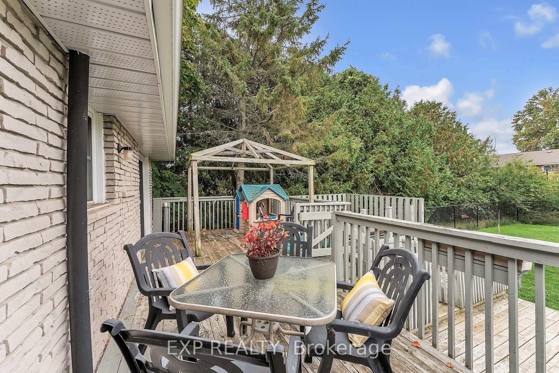 Photo 36 of 249 Catalina Drive, Quinte West, Sidney Ward — HOMEH