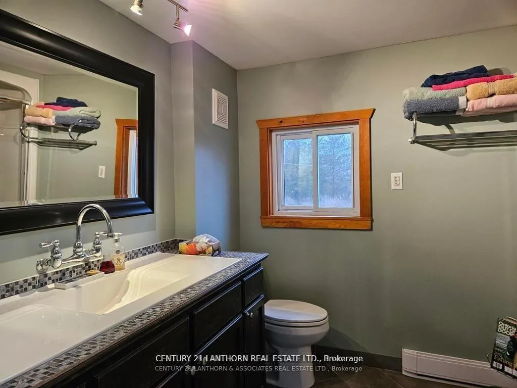 Photo 6 of 292 Salmon Point Road, Prince Edward County, Athol Ward — HOMEH