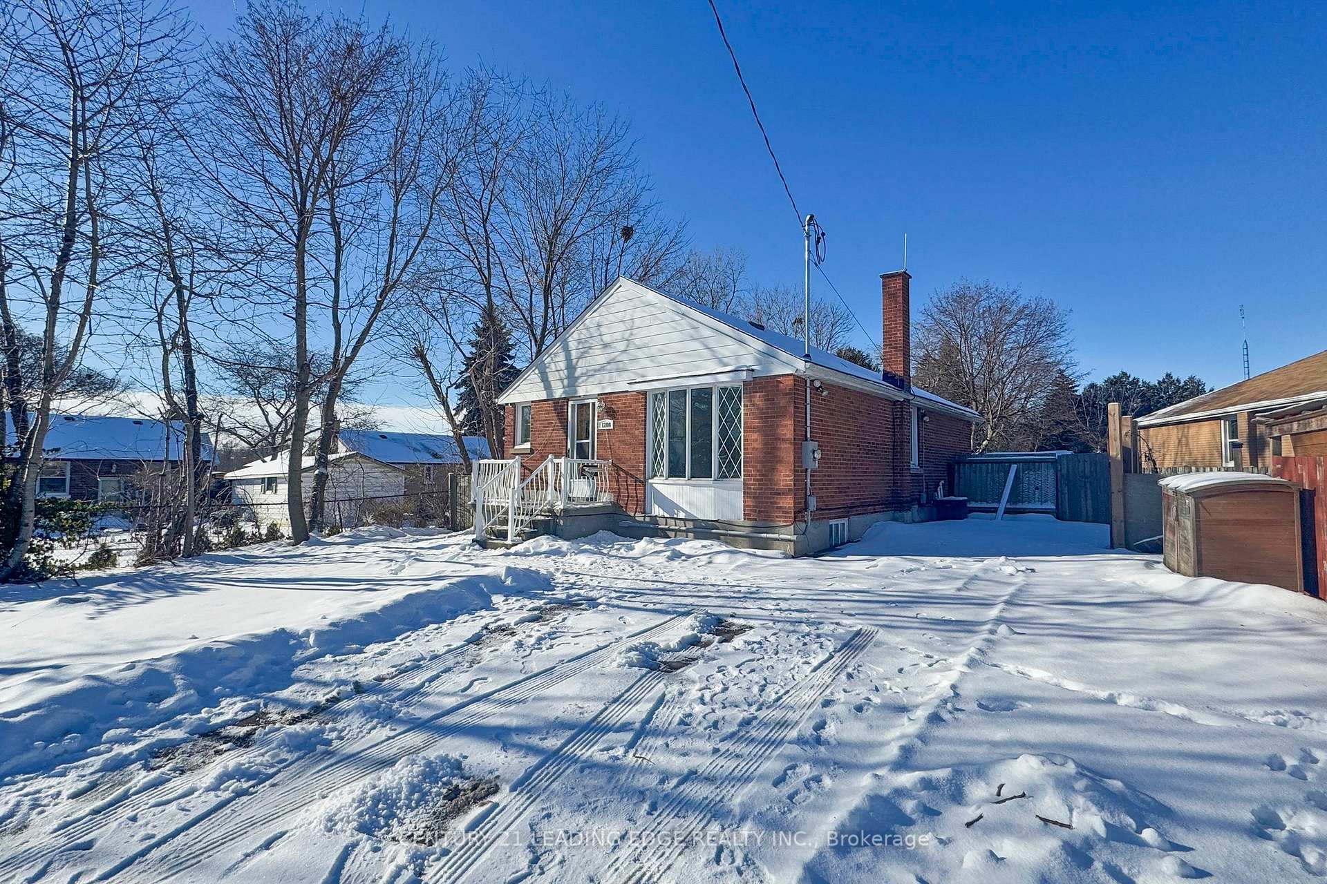 Photo 2 of 1284 Meadowvale Street, Oshawa, Lakeview — HOMEH
