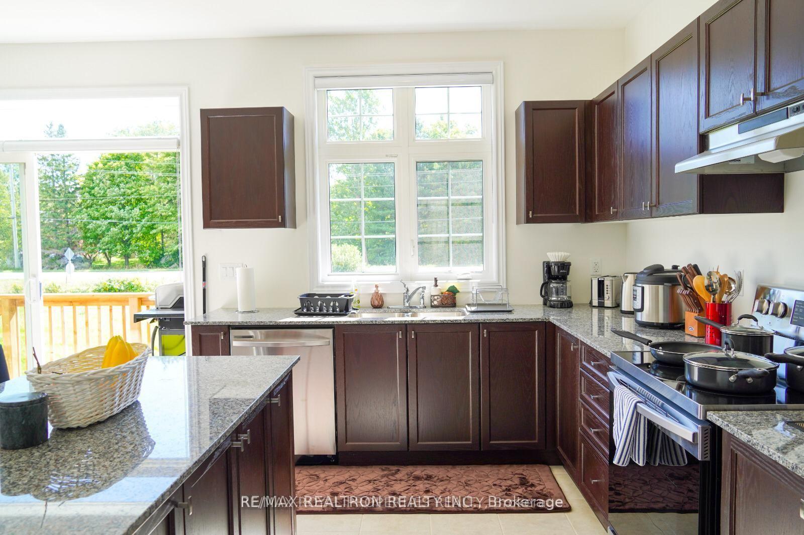 Photo 5 of 69 Summer Breeze Drive, Quinte West, Murray Ward — HOMEH