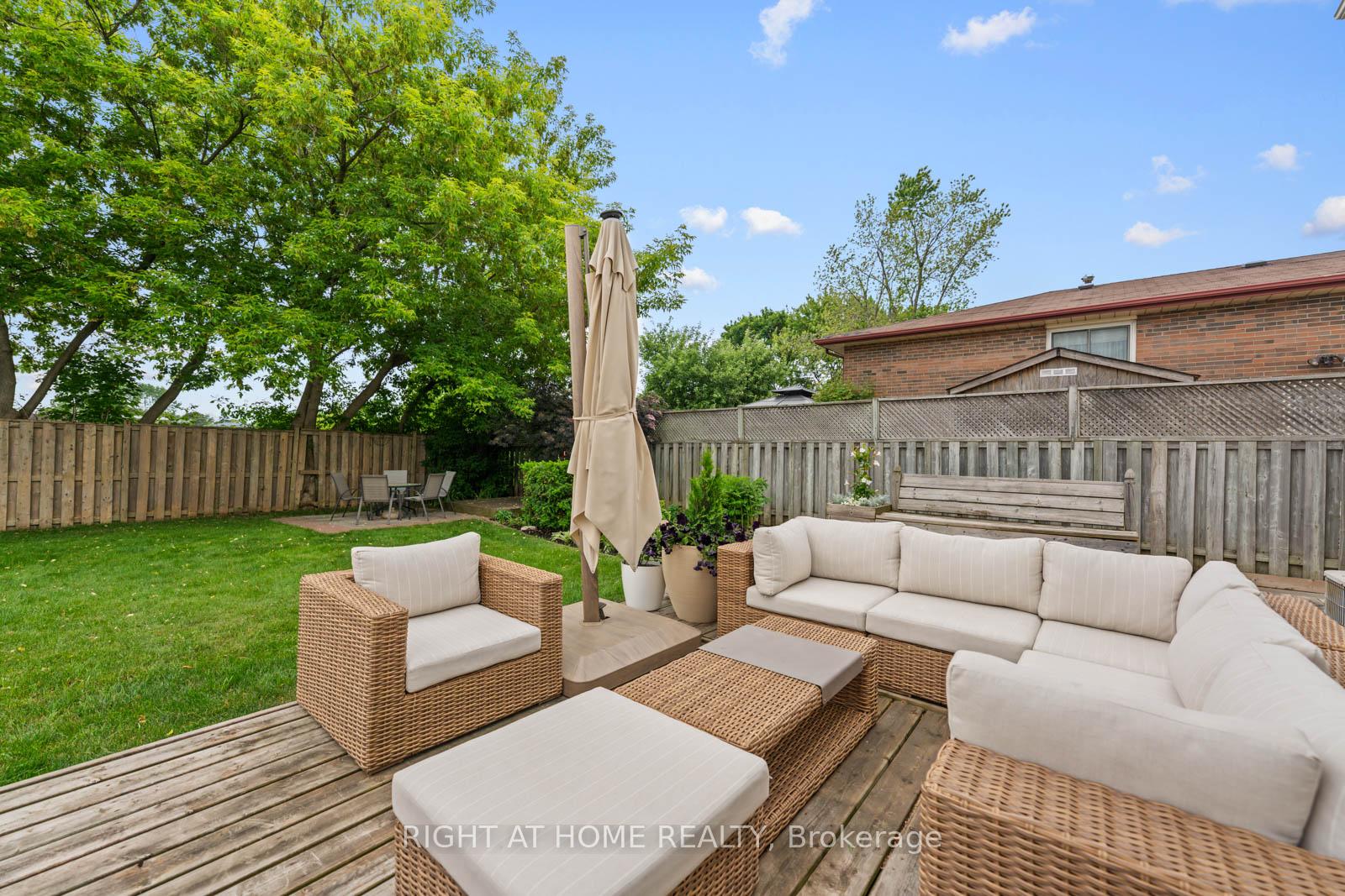 Photo 30 of 752 Breezy Drive, Pickering, West Shore — HOMEH