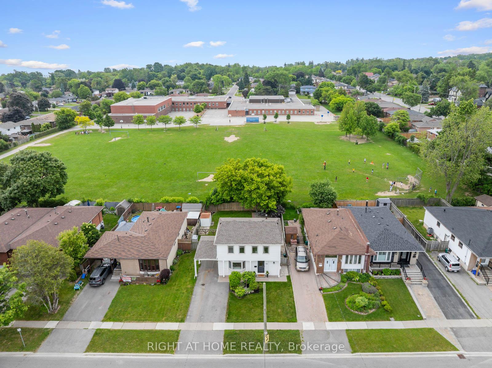 Photo 32 of 752 Breezy Drive, Pickering, West Shore — HOMEH