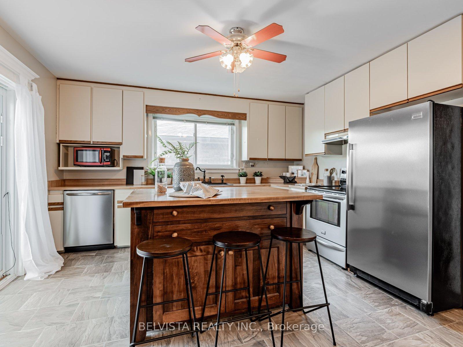 Photo 11 of 369 Lasalle Avenue, Oshawa, Central — HOMEH